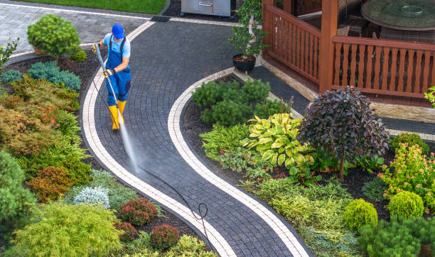 Why Choose Our Certified Pressure Washing Experts for Your Project Needs in Sweetwater, FL?